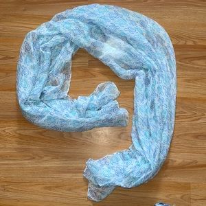 Scarf with turtles on it. Never worn.